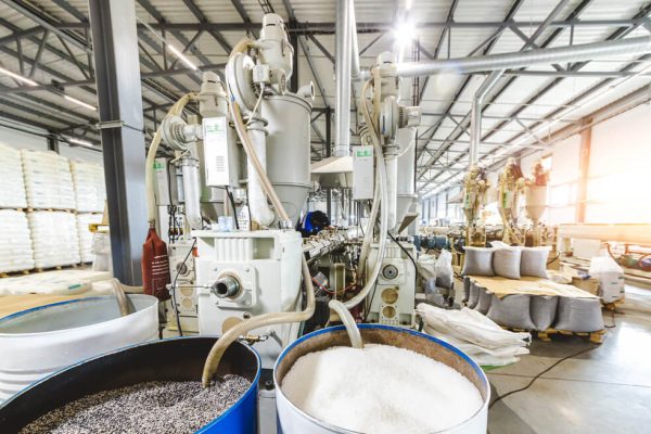 xuong-san-xuat-keo-nanbao2